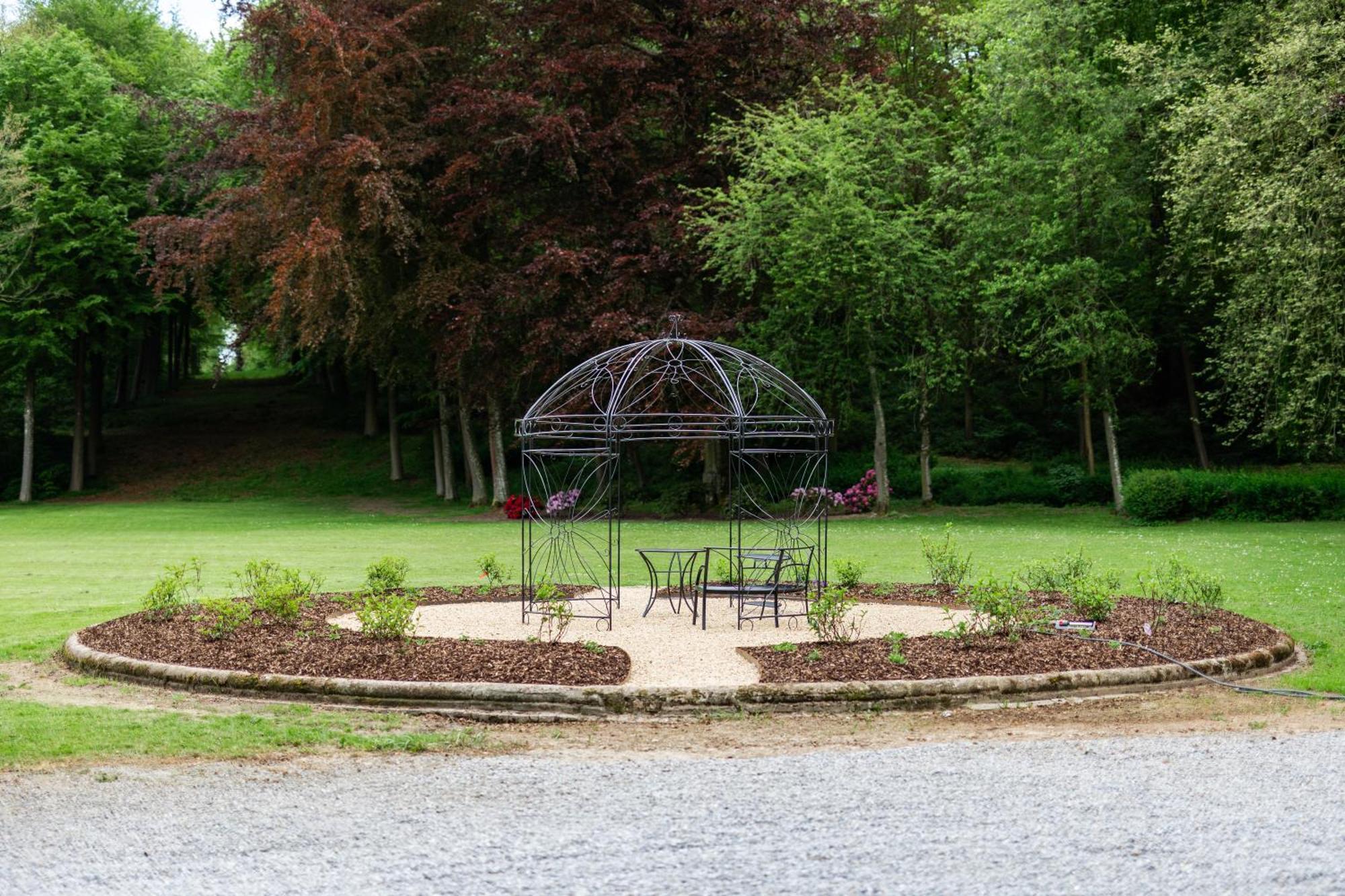 Suite De Luxe Au Chateau 105 Tinlot Exterior photo